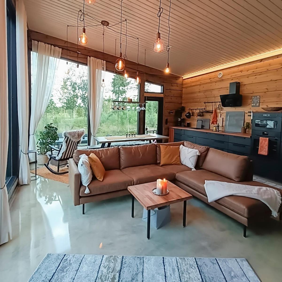 Villa Kokkoranta - Lake House With The View 탐페레 외부 사진